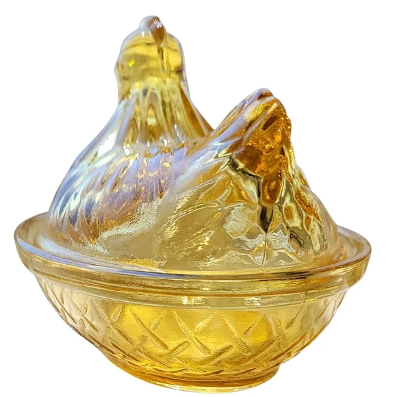 Hazel Atlas Amber Hen On Nest - Picture 3 of 12